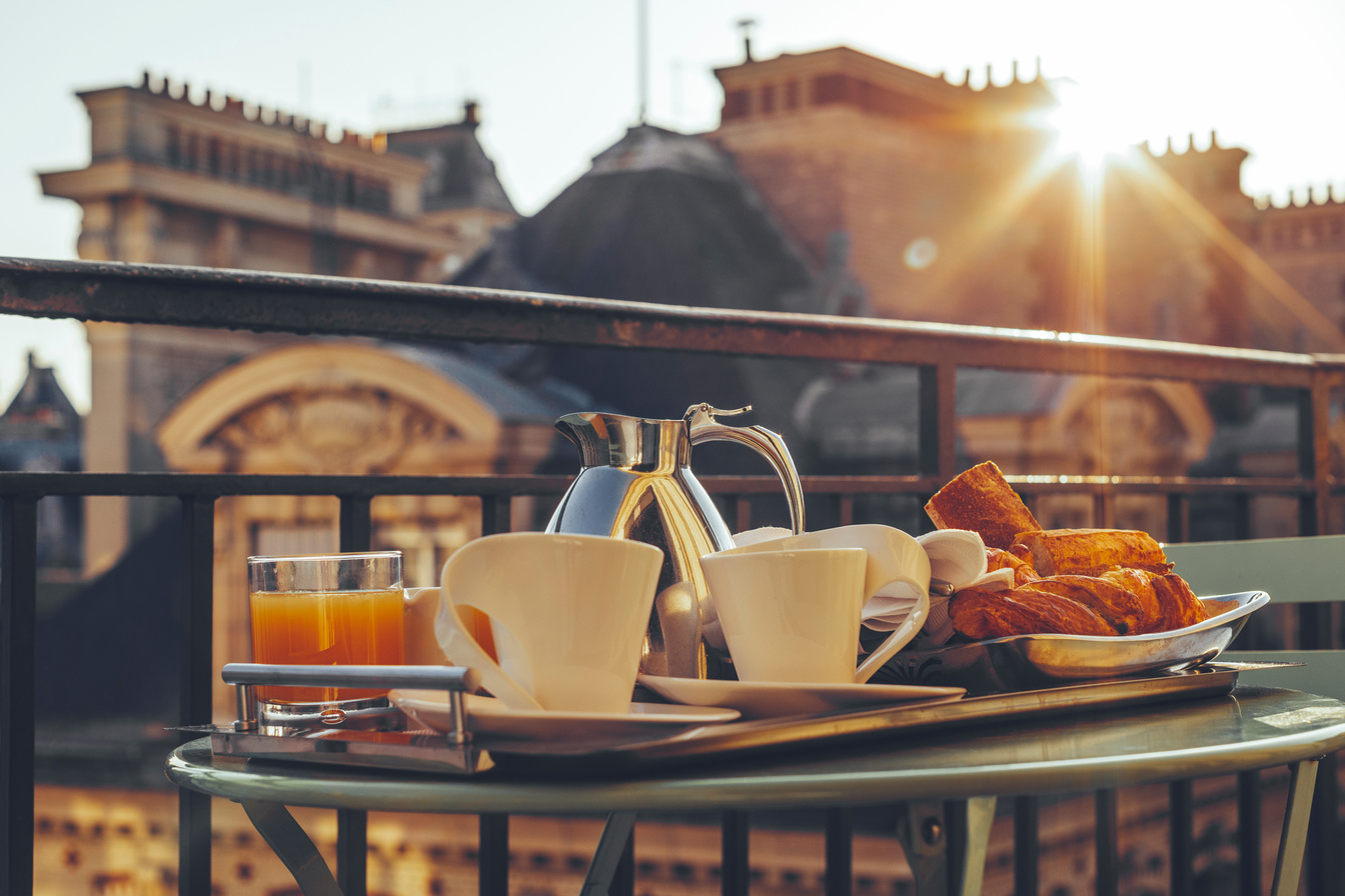 Breakfast in Paris